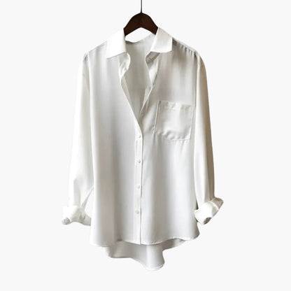 Ladies Classic Fit Shirt with Pocket and Rounded Hem