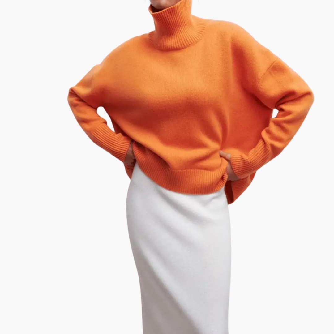Women's Crew Neck Sweater with Textured Bottom and Full Sleeves