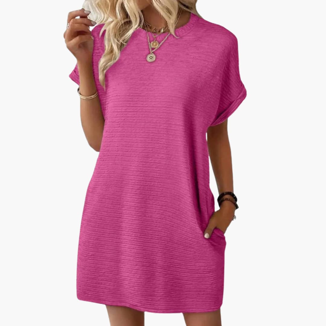 Comfortable Casual Dress with Pockets and Short Sleeves