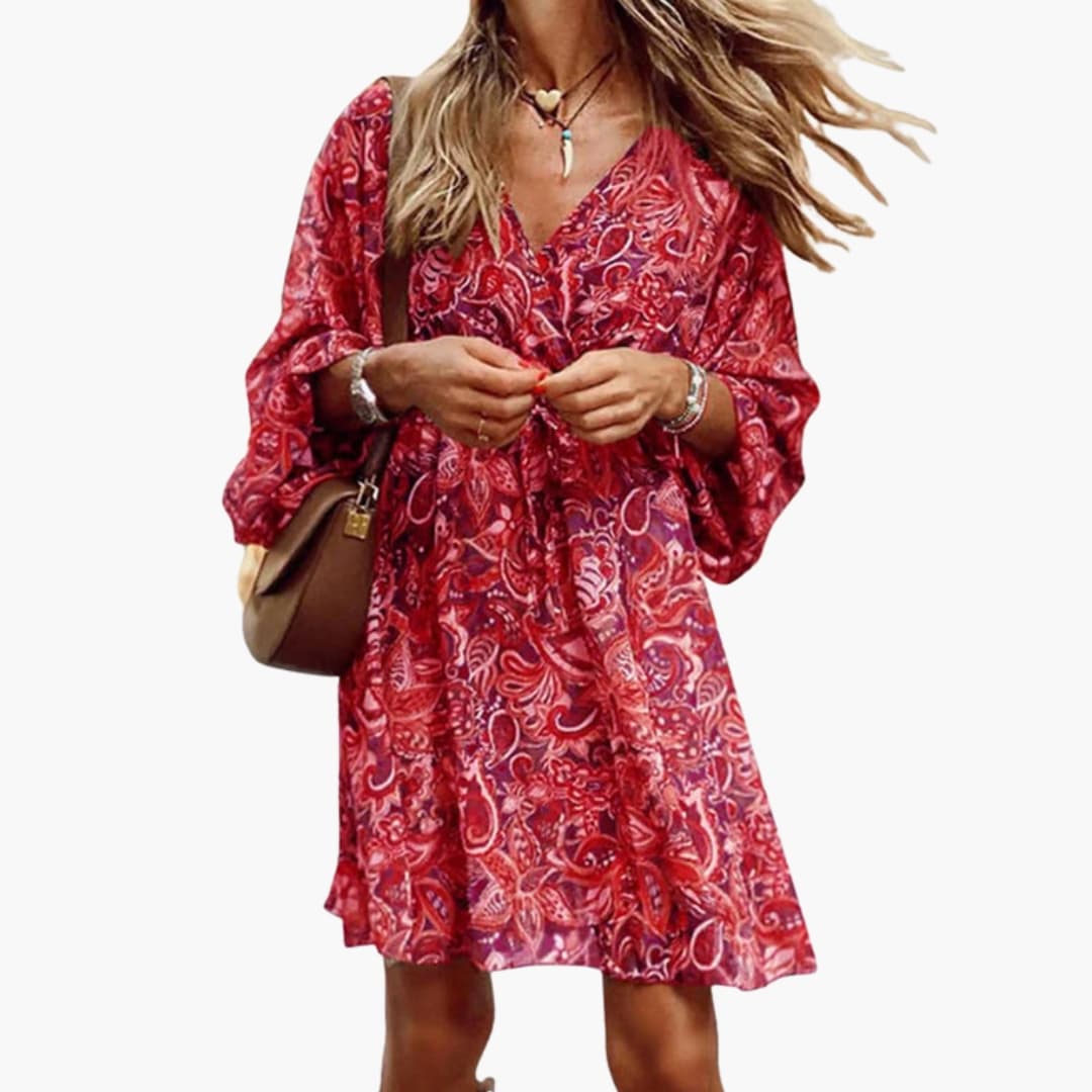 Chic Petite V Neck Printed Dress