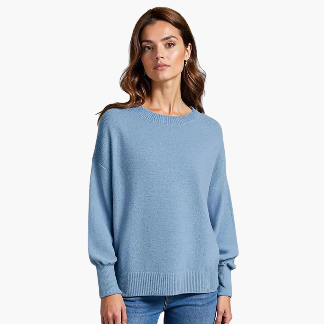 Cozy Women's Large Knit Sweater with Long Sleeves