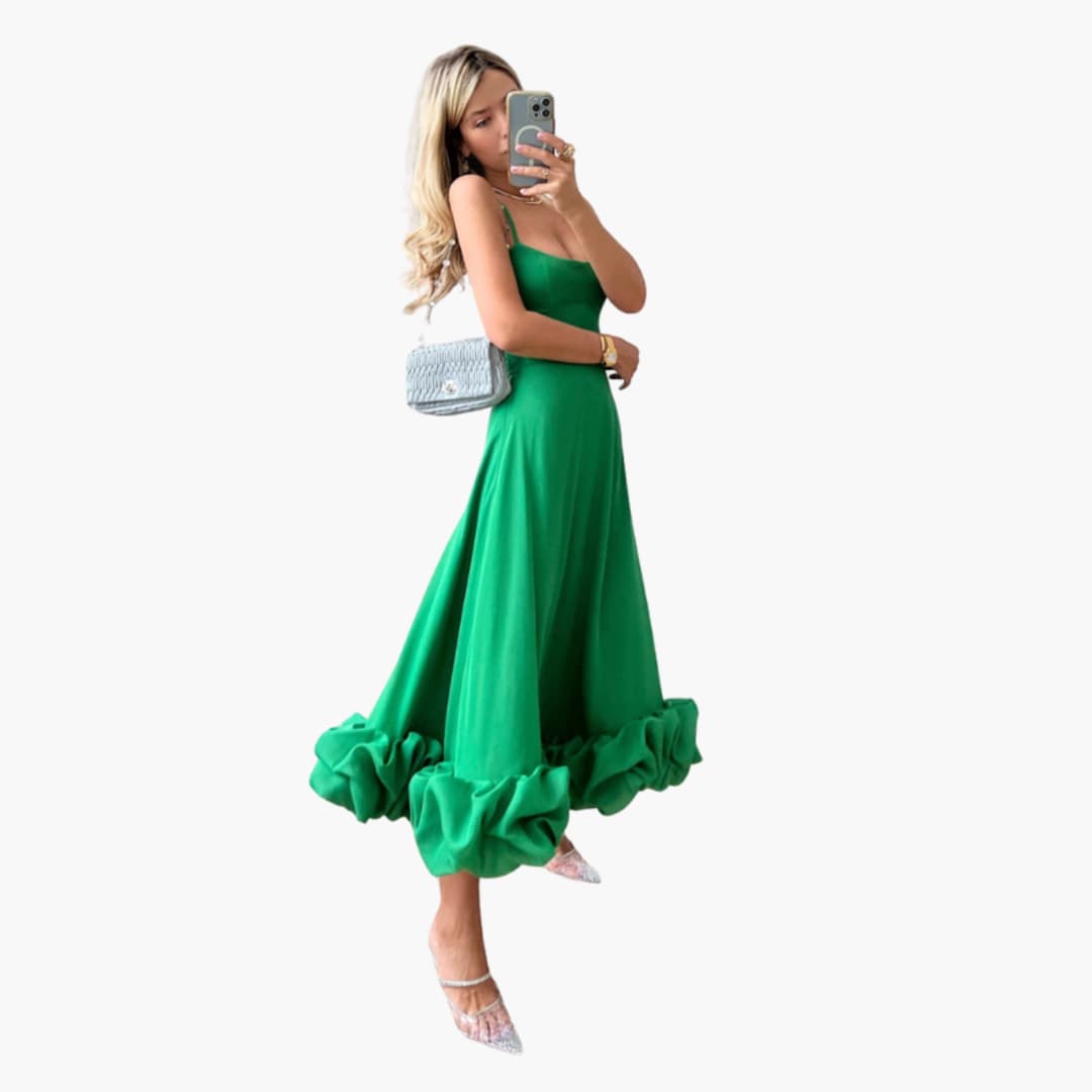 Chic Summer Strapless Ruffle Dress