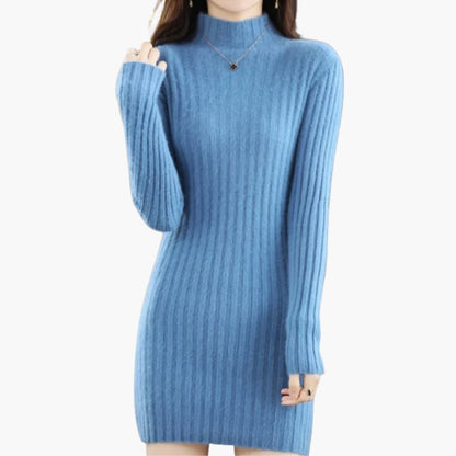 Chic Sleeveless Midi Dress with Fitted Waist