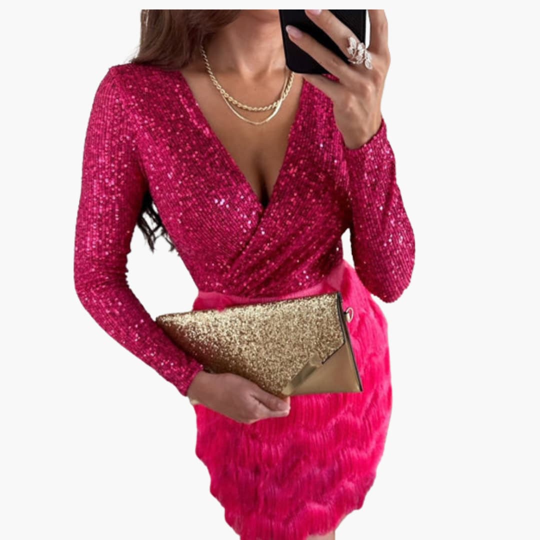 Chic Strapless Cocktail Dress with Fitted Waist
