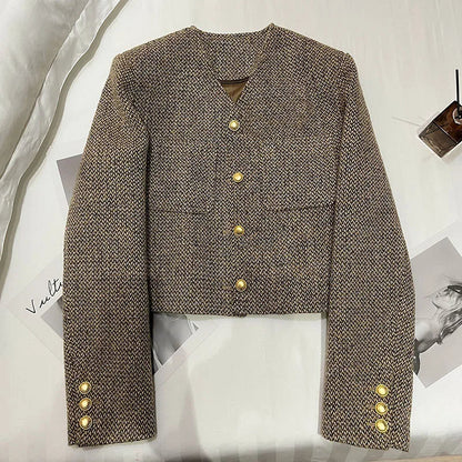 Elegant Ladies Tailored Jacket with Metallic Buttons
