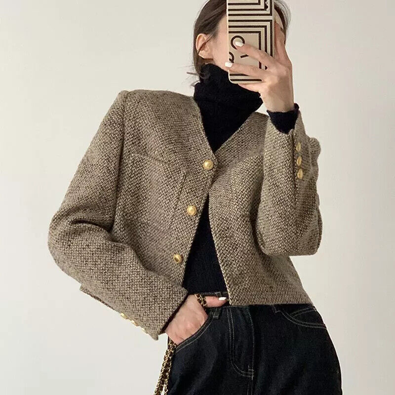 Elegant Ladies Tailored Jacket with Metallic Buttons - Nocini