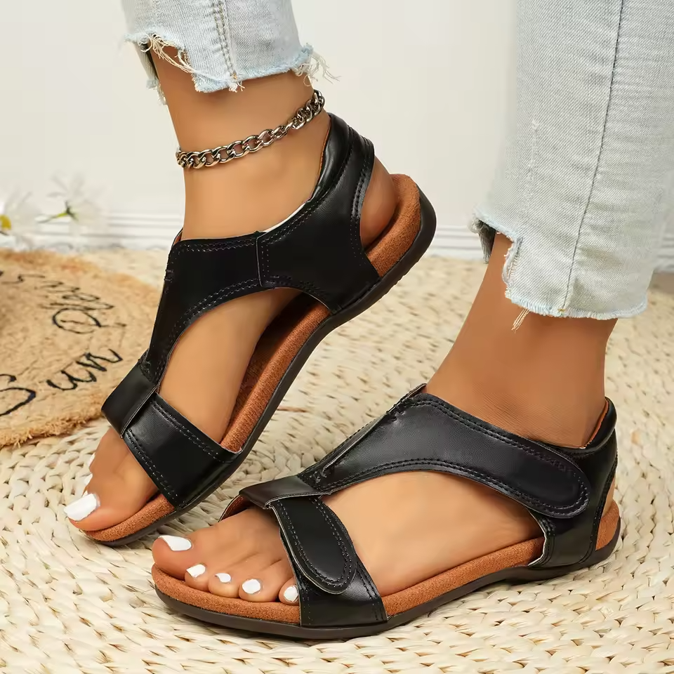 Comfortable Summer Toe Strap Heeled Sandals - Nocini
