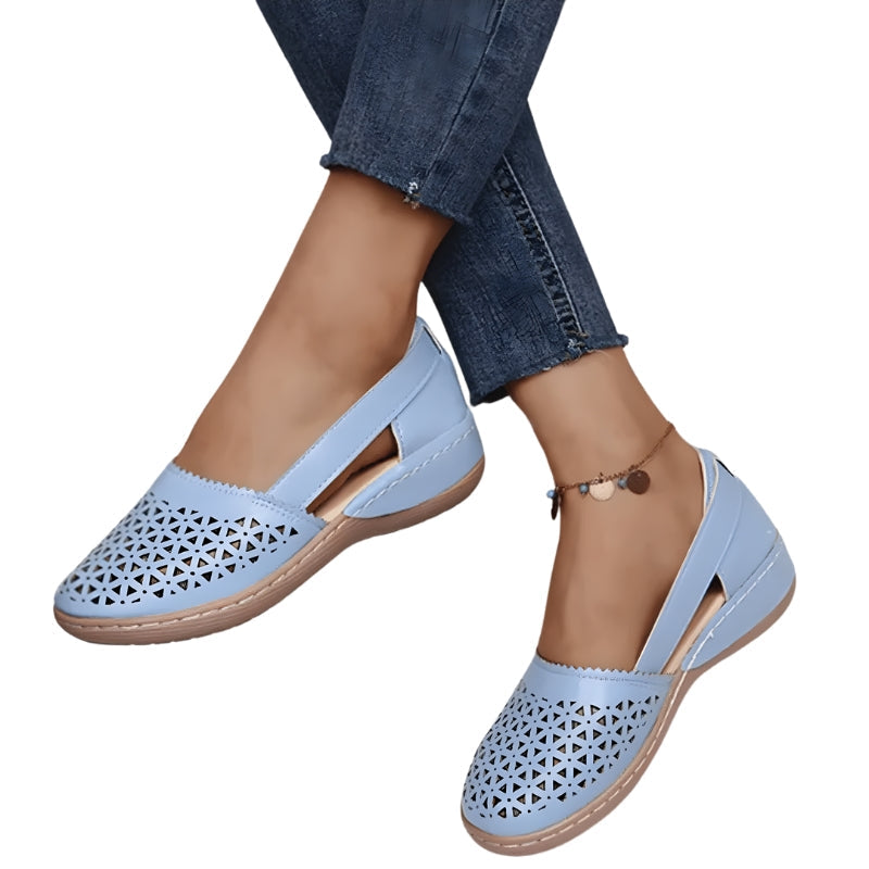 Comfortable Slip On Women's Everyday Flat Shoes