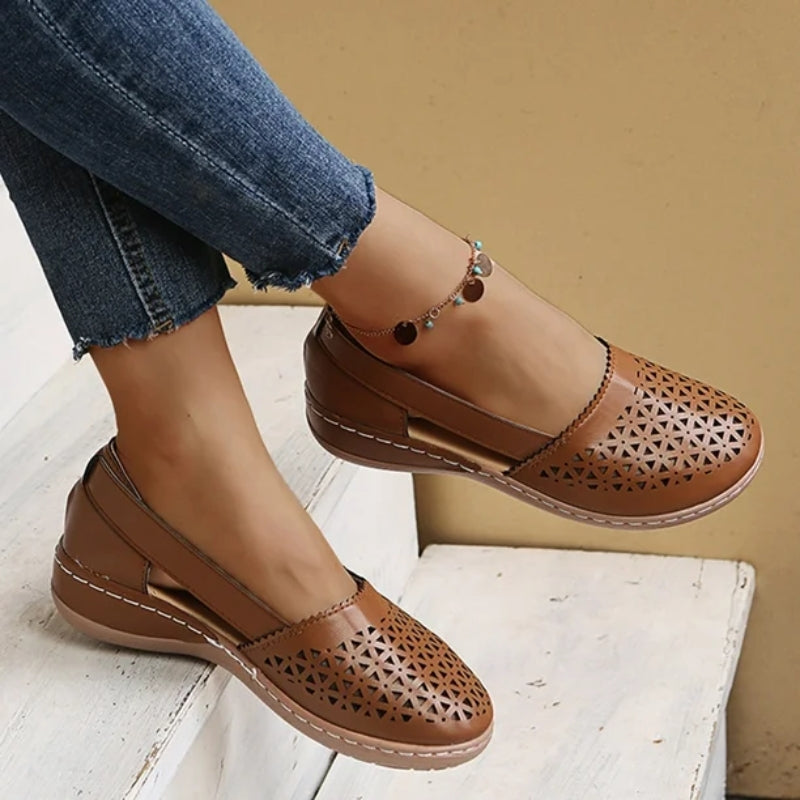 Comfortable Slip On Women's Everyday Flat Shoes