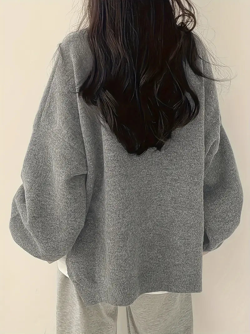 Soft Women's Oversized Knit Sweater - Classic Crew Neck Style