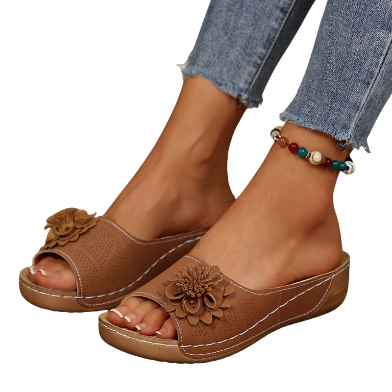 Chic Heel Summer Women's Wedge Sandals
