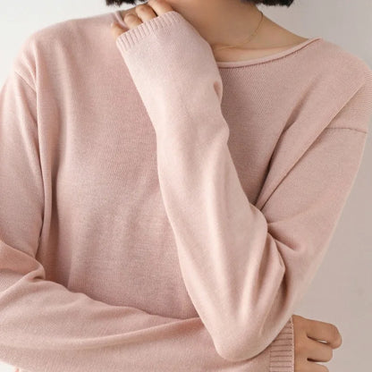 Classic Ladies Cozy Crew Neck Sweater - Nocini