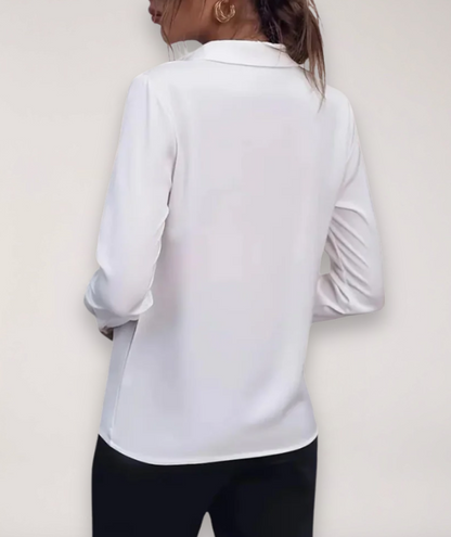 Classic Fit Women's Long Sleeve Button Down Shirt