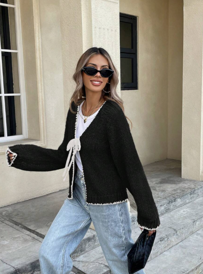 Comfy Short Knit Cardigan for Daily Wear