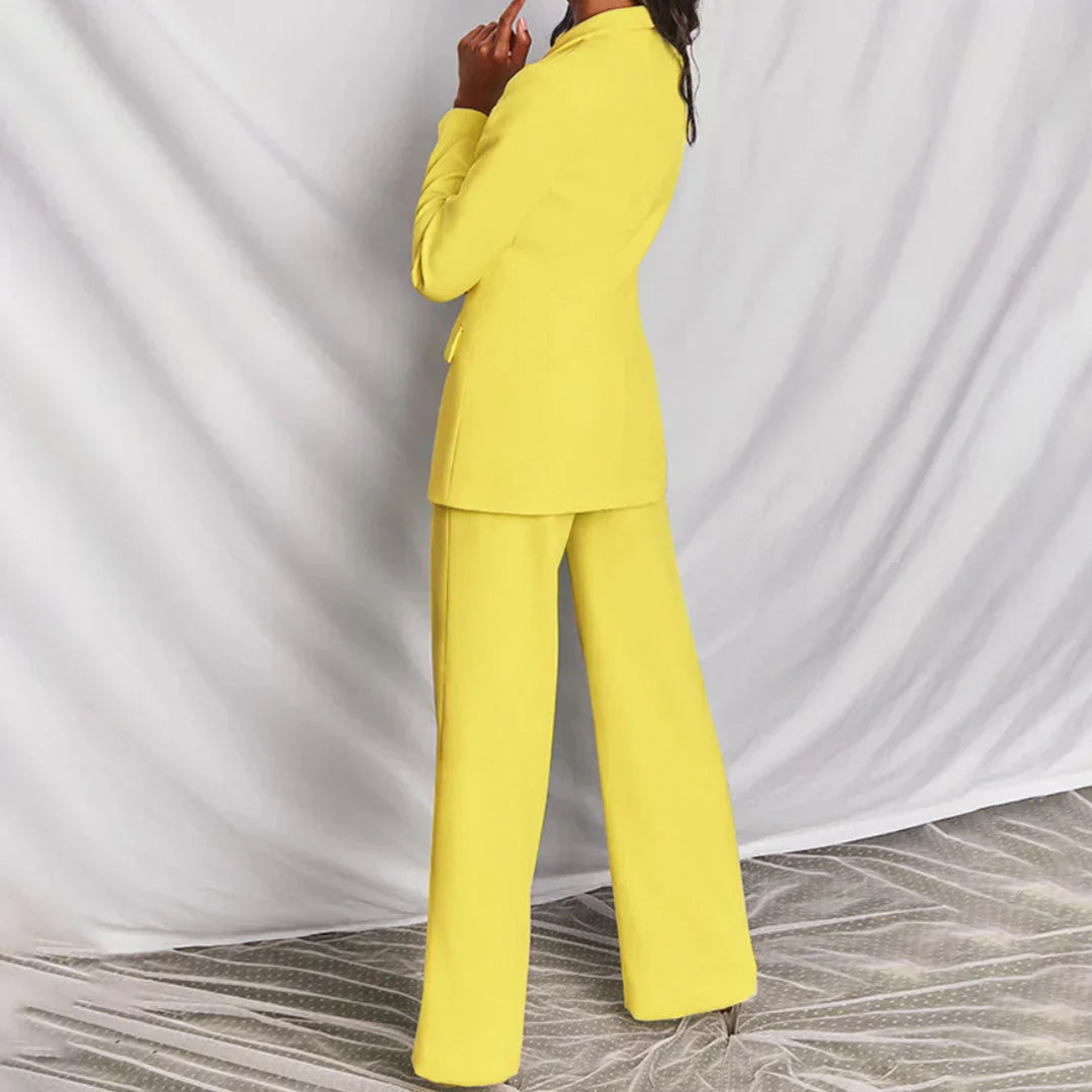 Elegant Ladies Business Suit - Tailored Jacket & Trousers