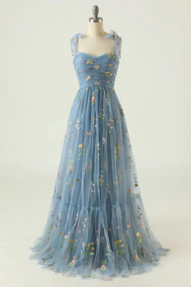 Delicate Floral Wedding Dress