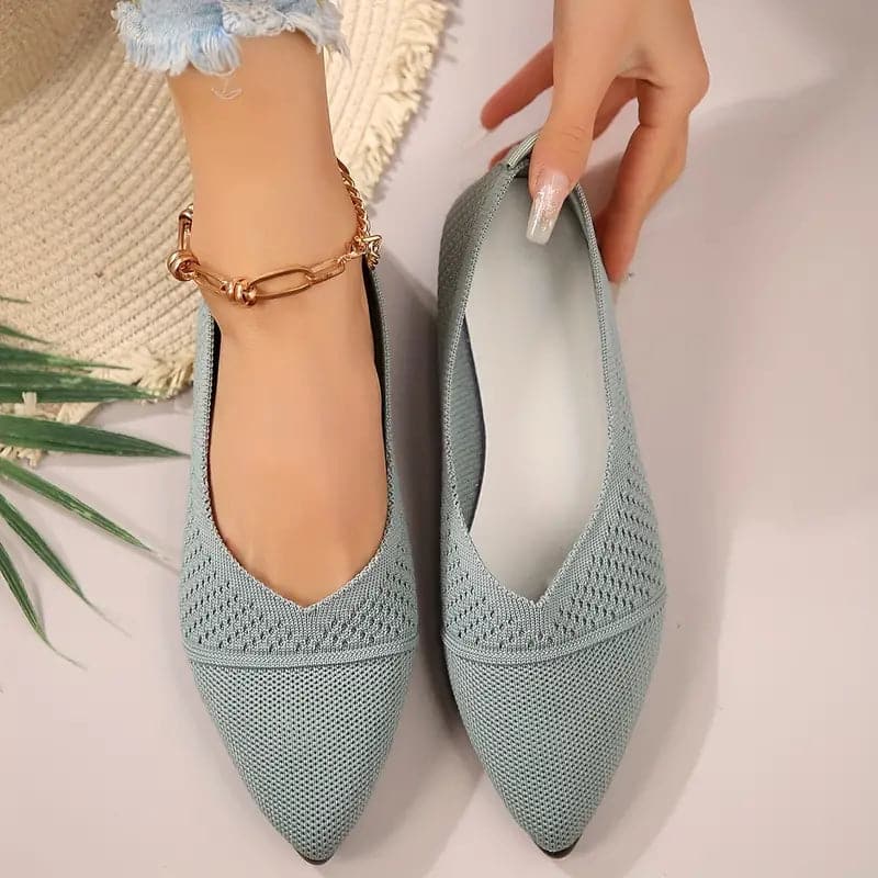 Comfortable Slip On Knit Women's Flat Shoes