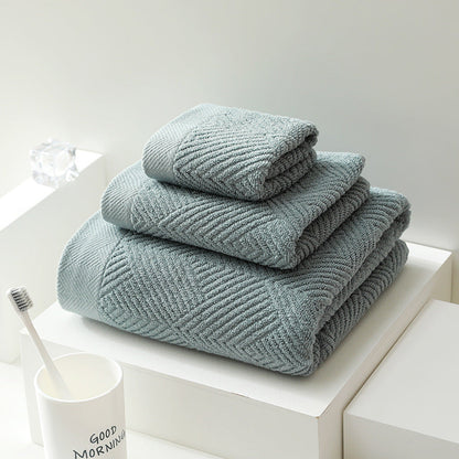 Cotton Textured Bath Towel Set With Geometric Pattern