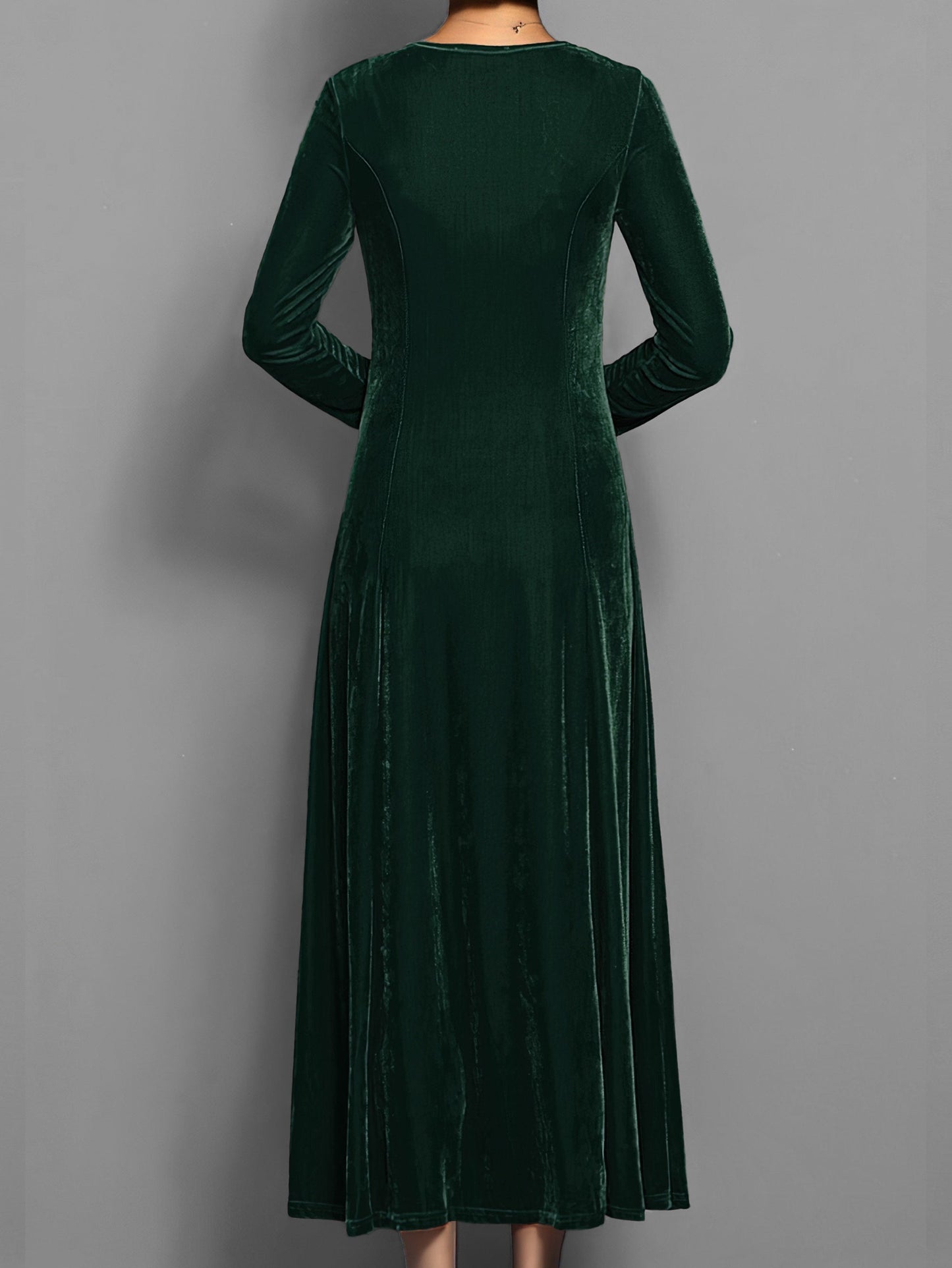 Luxurious Women's Velvet Maxi Dress with Long Sleeves