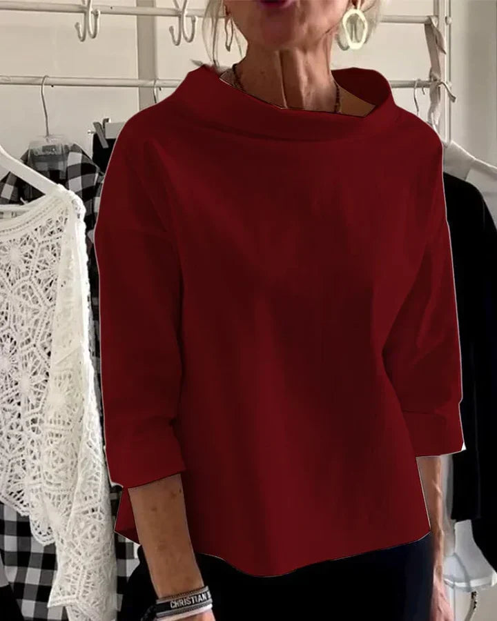 Relaxed Fit Blouse with Classic Collar and Chic Neckline - Olytrend