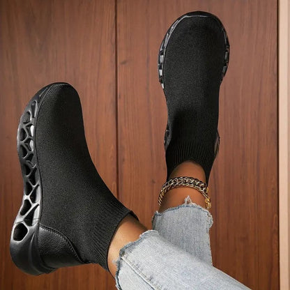 Comfy Women's Slip On Sneakers Lightweight Cushioning