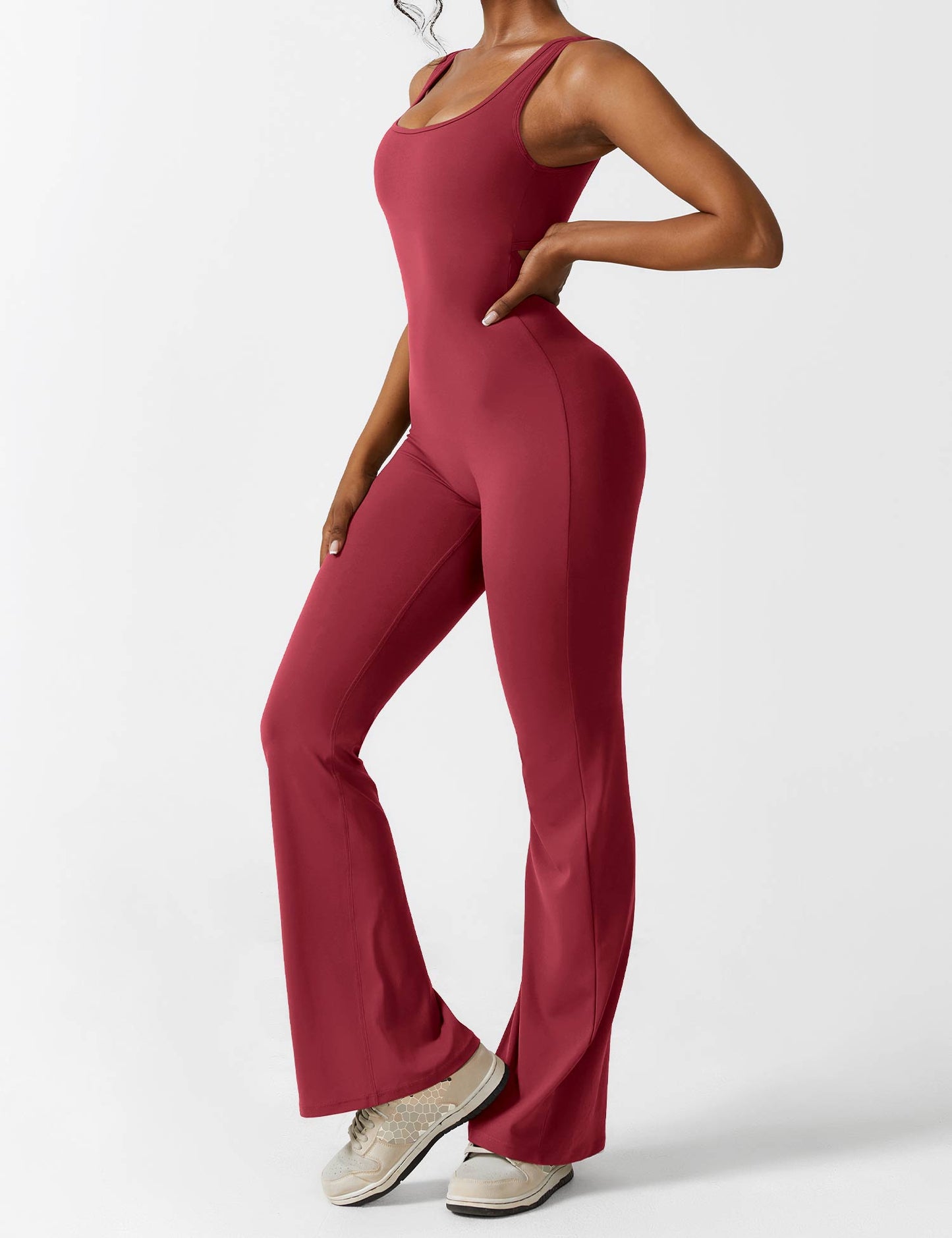 Backless jumpsuit with flared trousers – Liv-Wine red-S-Nora Luxe
