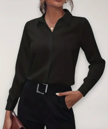 Classic Fit Women's Long Sleeve Button Down Shirt