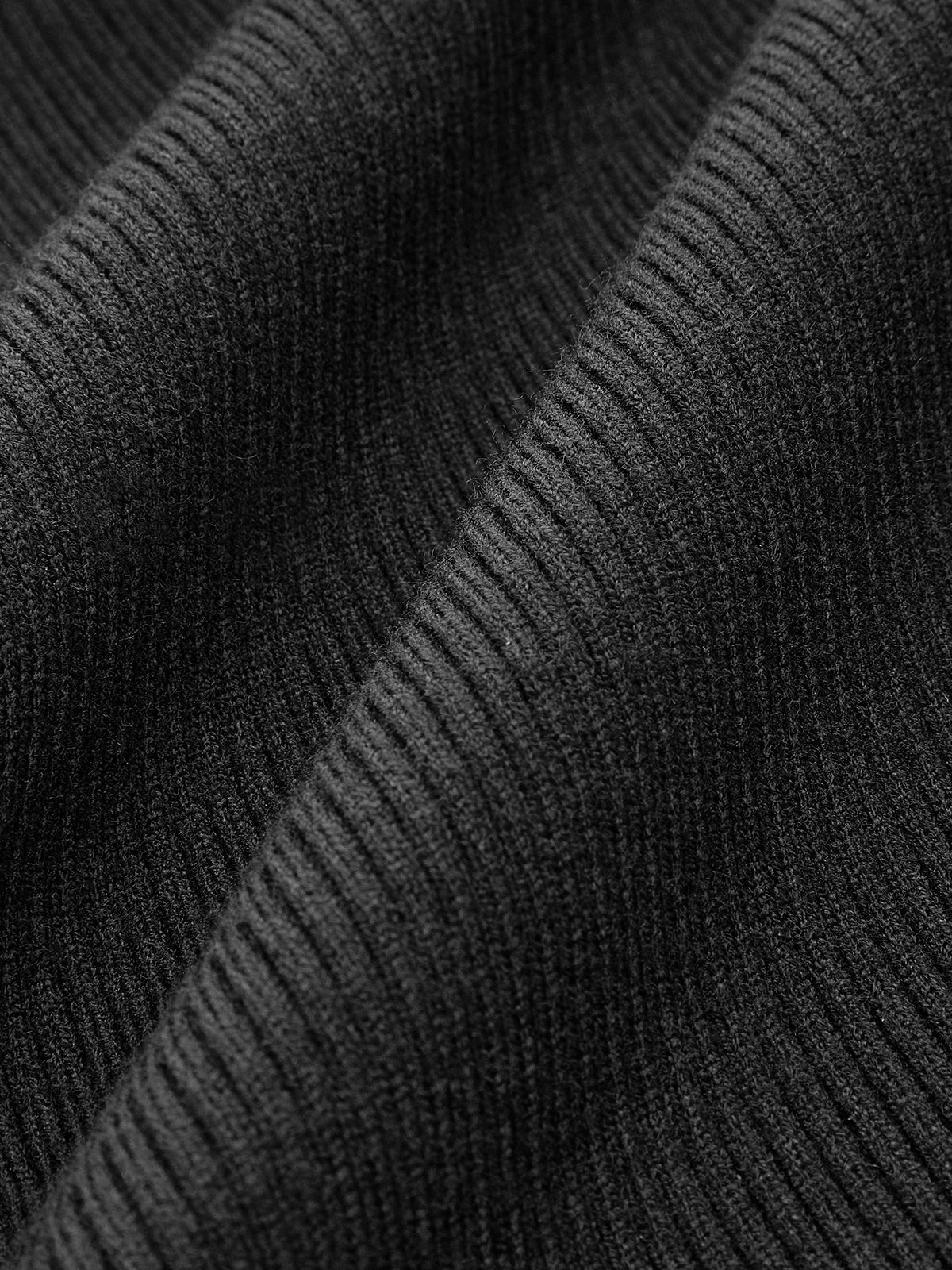Slim Fit Crew Neck Knit Shirt