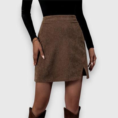 Women's Pleated Cord Skirt