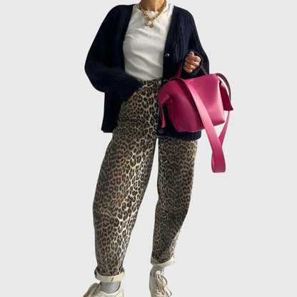 Classic Distressed Leopard Denim Jeans - Olytrend