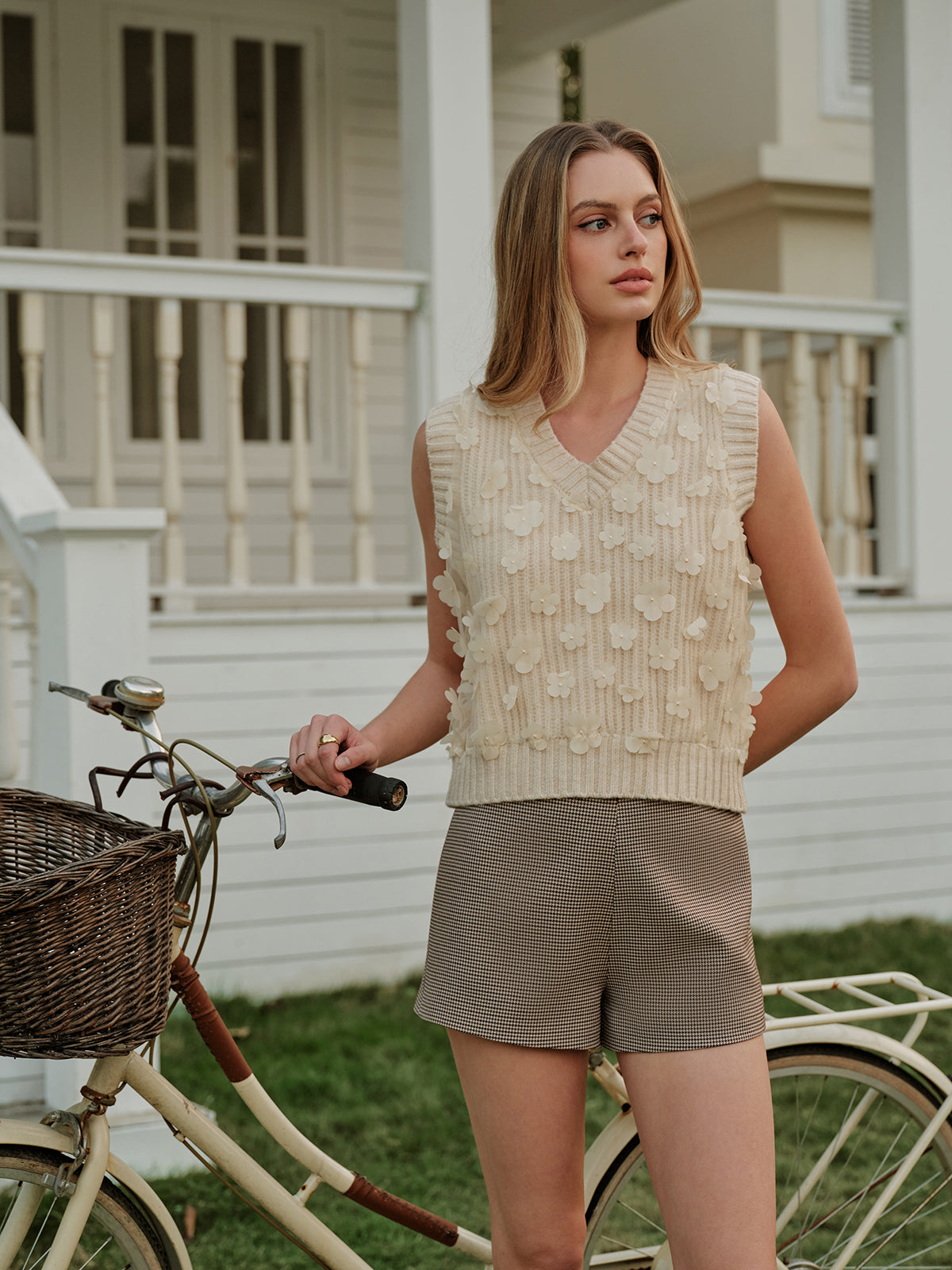 Comfy Garden Patterned Vest