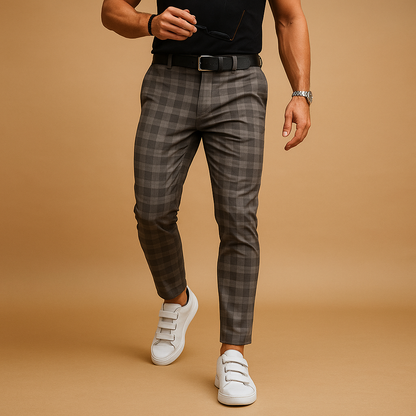 Men’s checkered casual pants with relaxed fit and soft fabric, ideal for work, daily wear, or smart casual outfits.
