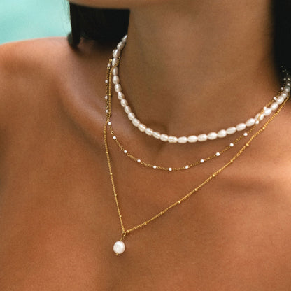 Choker with White Enamel Beads - Aurielle-Gold-Nora Luxe