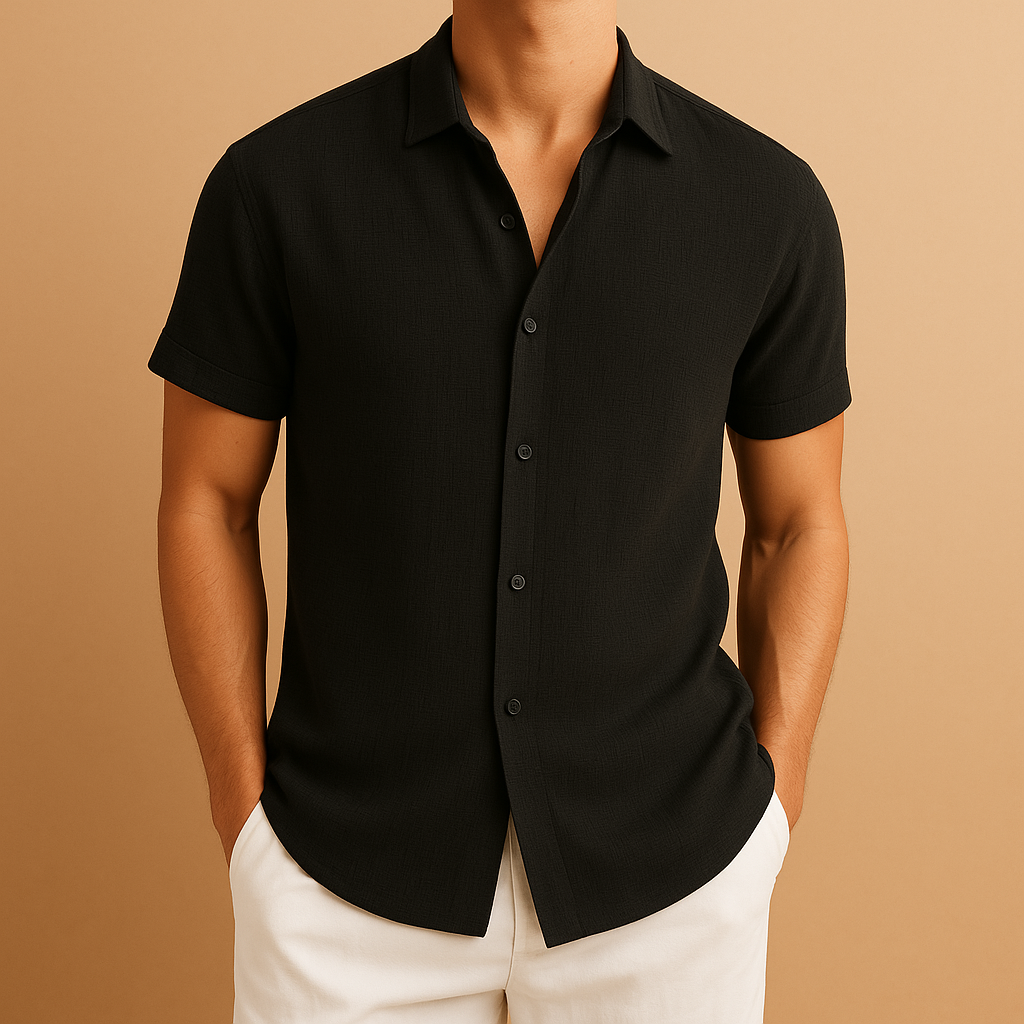 Men’s classic long sleeve shirt with a tailored fit and timeless design, perfect for casual and semi-formal occasions.
