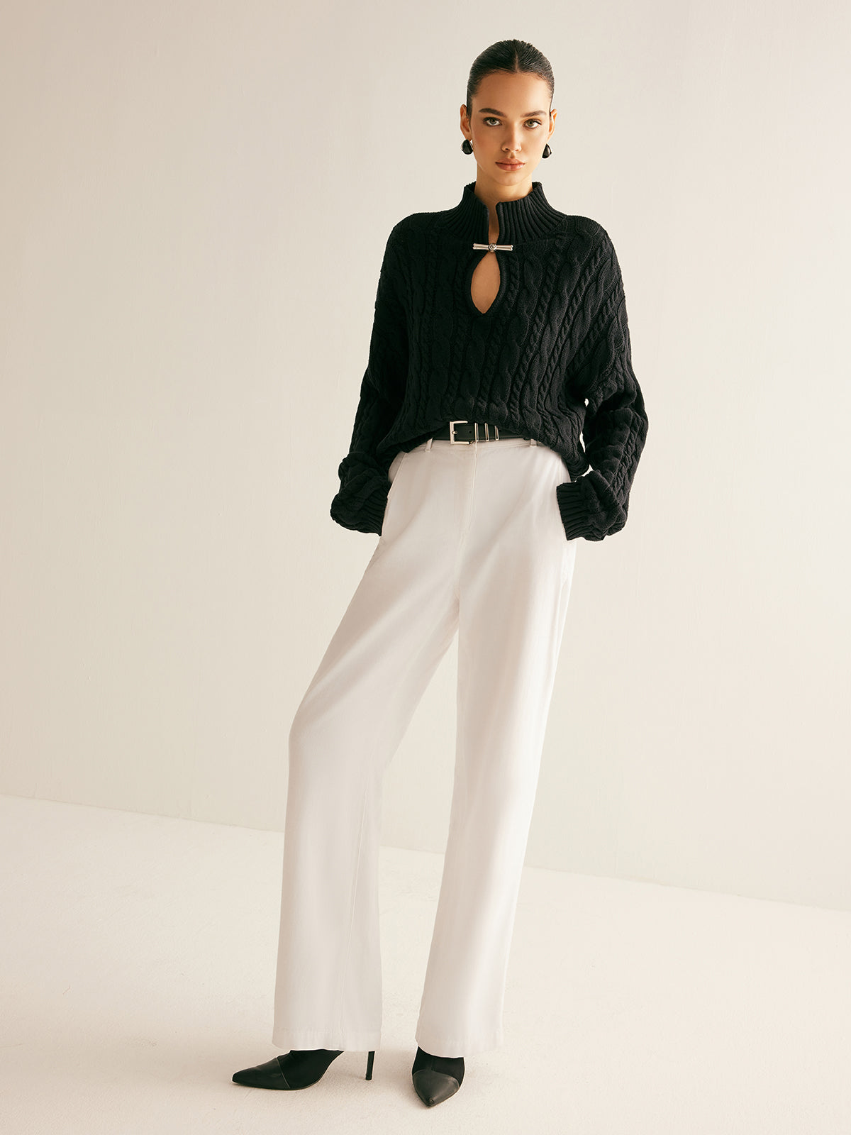 Soft Round Neck Casual Knit Shirt