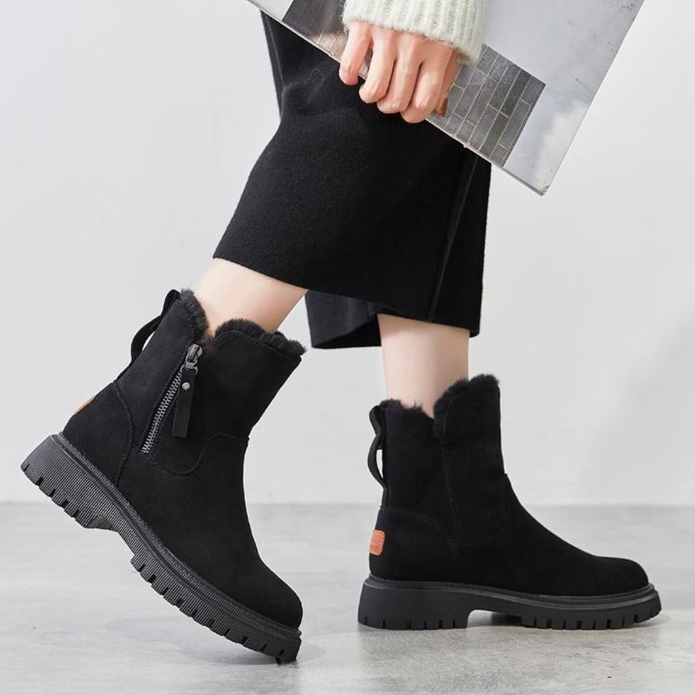 CozyStride Boot | Insulated Winter Boots with Zip-Black-5-Nora Luxe