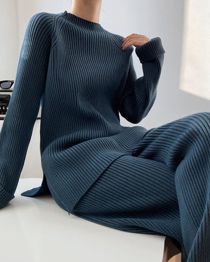 Cozy Women's Sweater and Legging Set