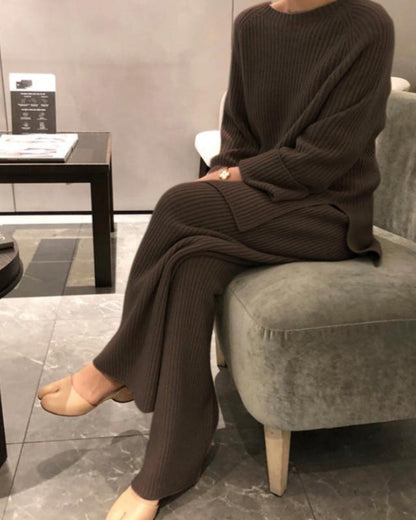 Cozy Women's Sweater and Legging Set