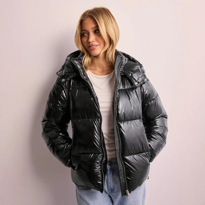 Warm Women's Zip Up Puffer Coat with Cuffed Sleeves