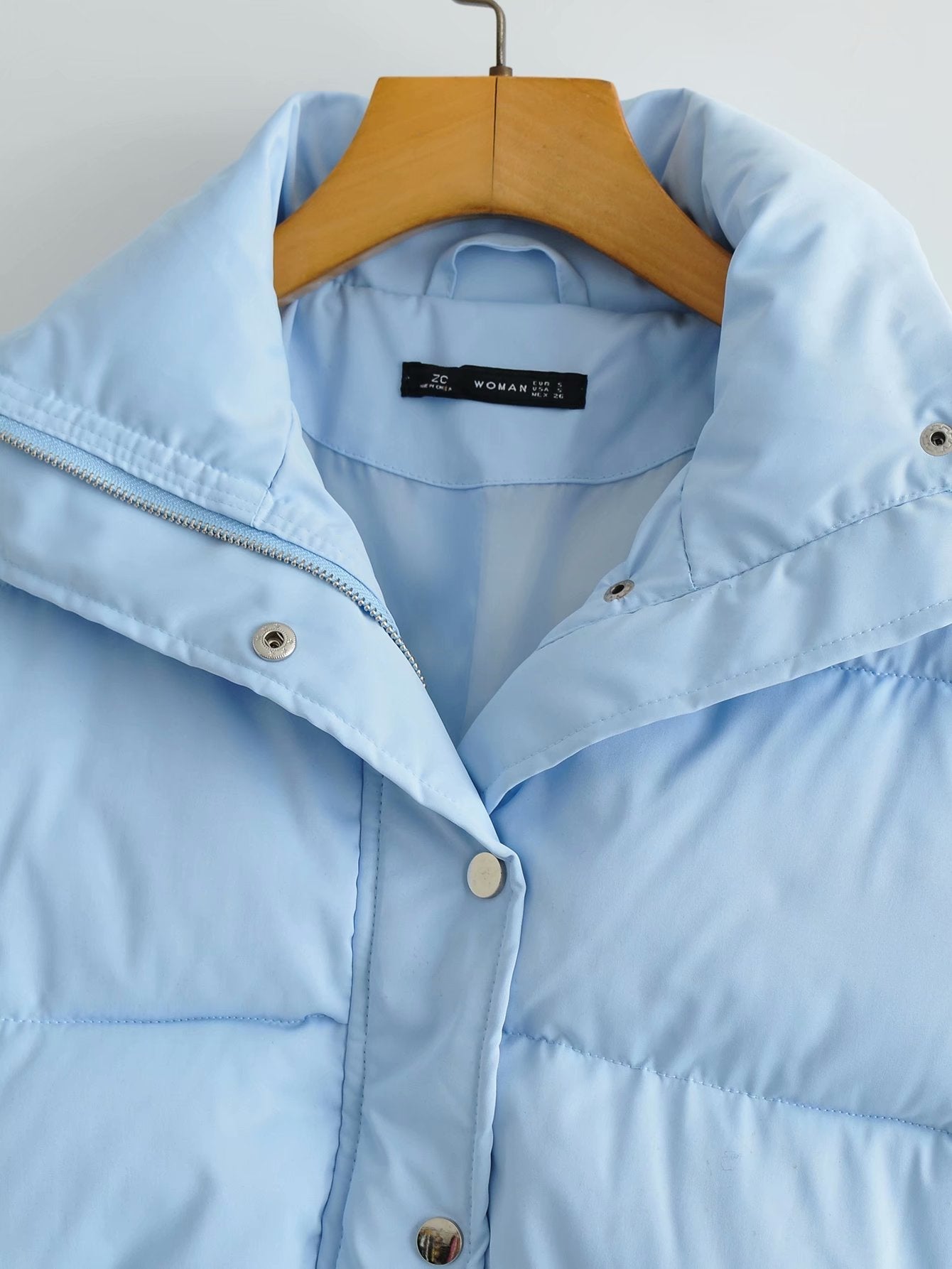 Warm Women's Padded Parka Jacket with Hood and Zip