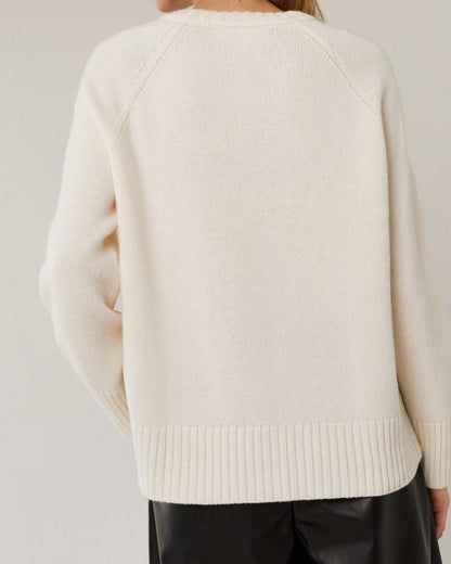 Comfy Women's Crew Neck Raglan Sweater