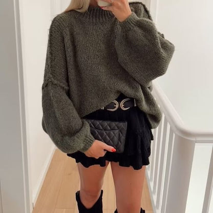 Fashionable Women's Round Neck Pullover Sweater