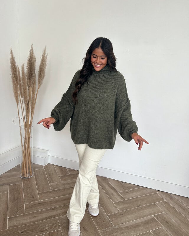 Warm Crew Neck Women's Knit Sweater