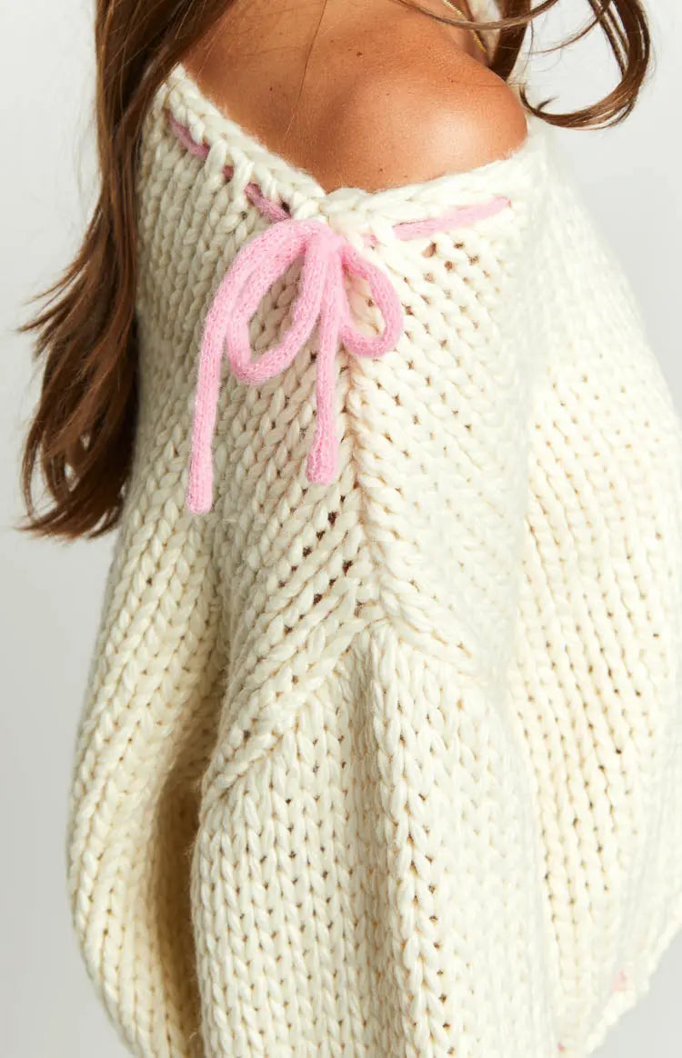 Comfy Women's Sweater with Relaxed Fit and Cute Bows