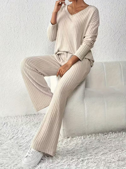 Ladies' 2-Piece V-Neck Top and Flowy Pants Set - Nocini