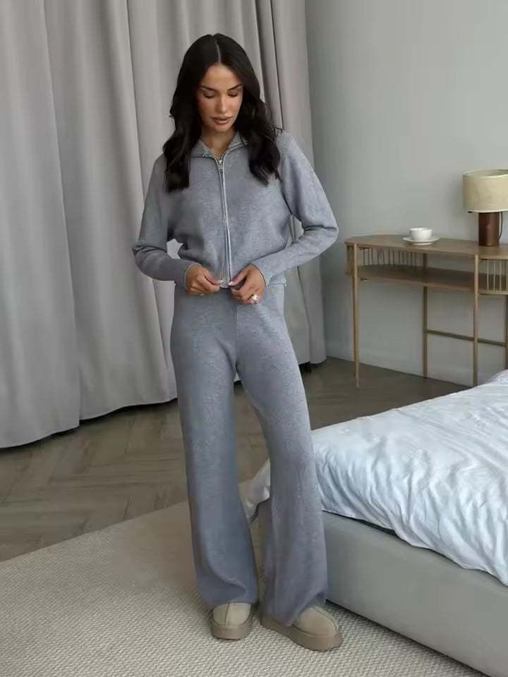 Ladies' 2-Piece Sweater Outfit with Short Coat