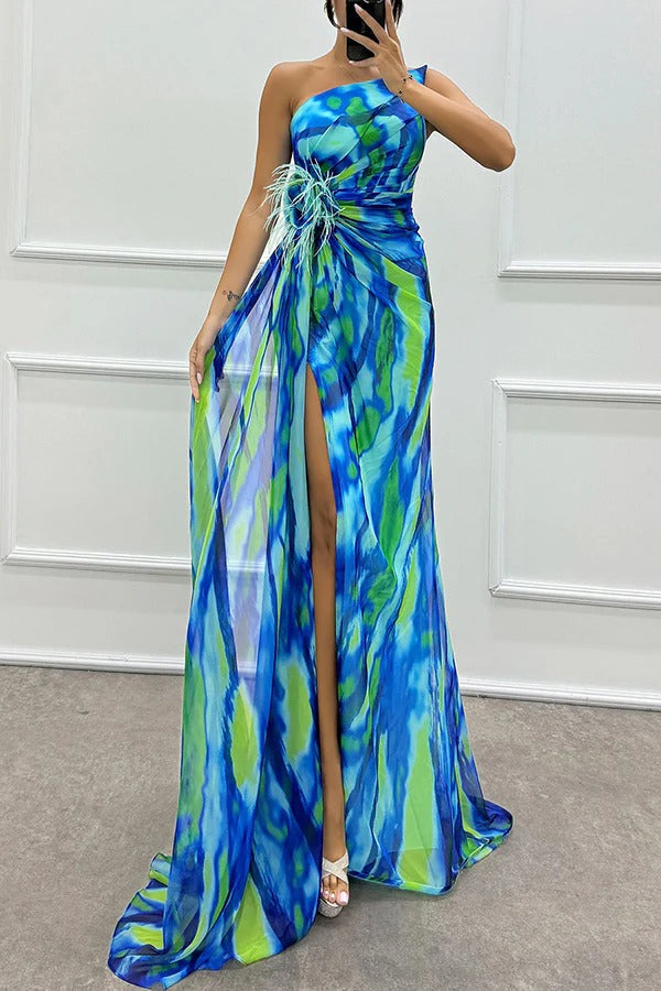 Elegant Long Maxi Dress with High Slit and Flowy Waist - Nocini