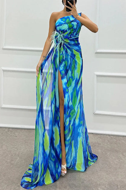 Elegant Long Maxi Dress with High Slit and Flowy Waist - Nocini
