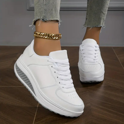 Vida | Women's Thick Sole Lace Up Sneaker