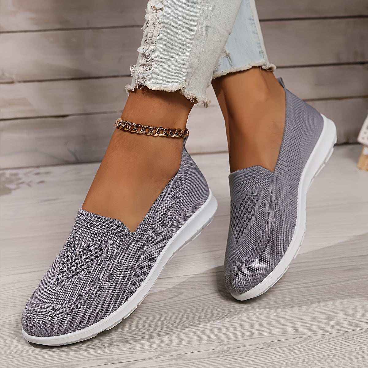 Comfortable Women's Airy Lace Sneakers